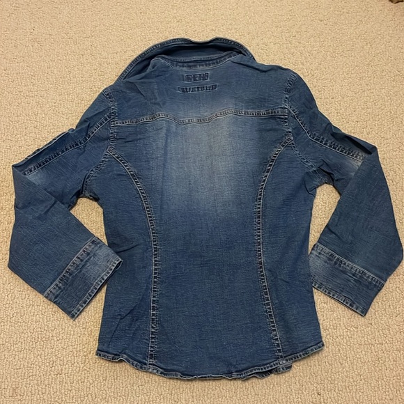 GUESS denim button up. Small - Picture 3 of 4